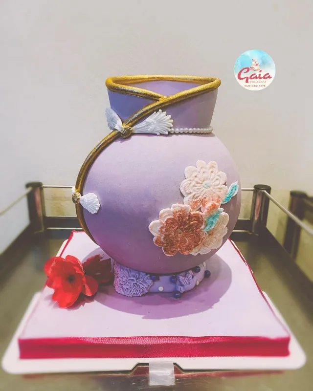 Gaia Bespoke Cakes